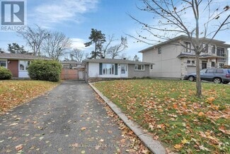 Building Photo - 2518 Thorson Ave