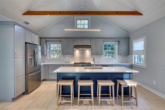 Foto del edificio - 130 Village Ln