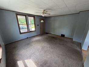 Building Photo - 412 Buckeye St