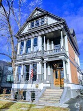 Building Photo - 623 E 100 S