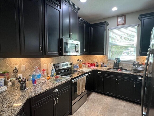 Foto del edificio - 1605 Vineyard Ln