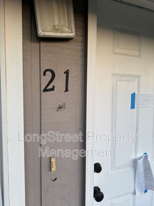 Foto del edificio - 970 NW Garfield Ave