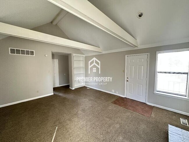 Building Photo - 4590 Crump Rd