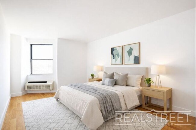 Foto del edificio - LUXURY 2 BED LOFT in Queens!