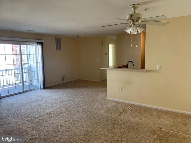 Building Photo - 110 Lionheart Ln