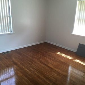 Foto del edificio - 812 W Jefferson St