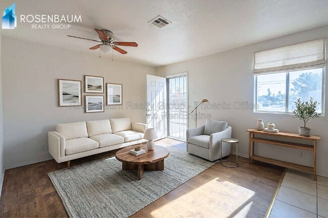 Photo - 1702 West Shangri La Road Apartment