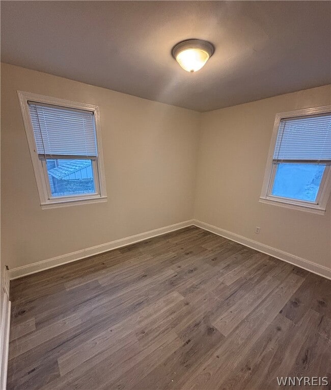 Building Photo - 4765 N Bailey Ave