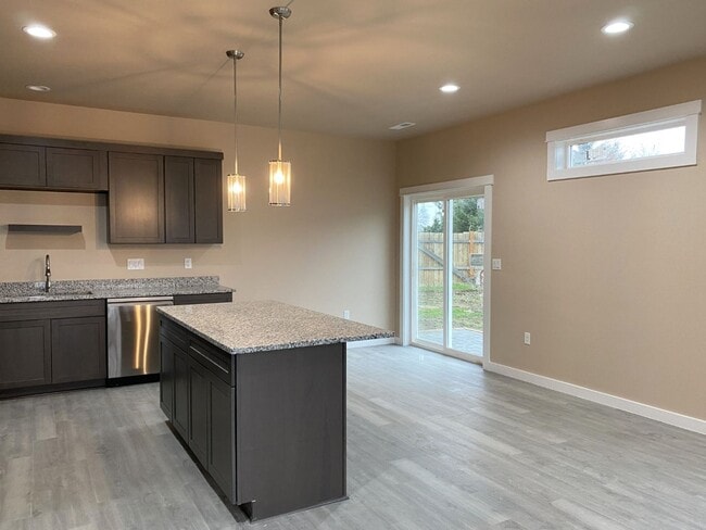 Building Photo - Brand New Construction