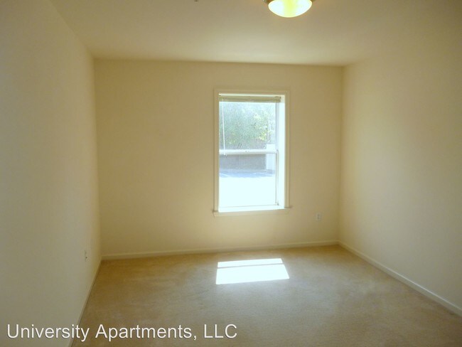 Foto del edificio - 324 13th St NW