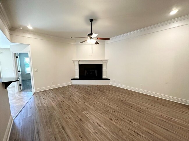 Building Photo - 3044 Chelsey Ln