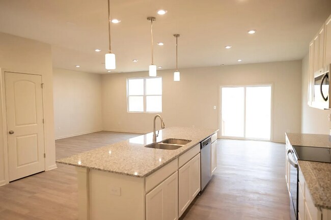 Building Photo - 5005 Aiken Back Ln