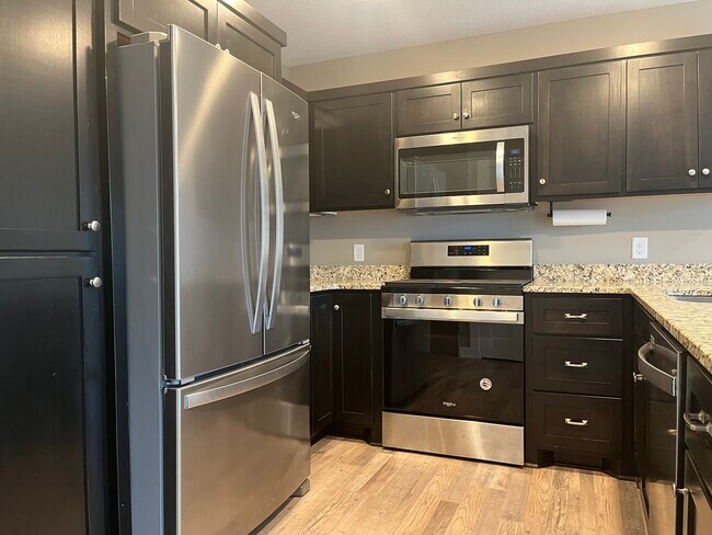 Foto del edificio - 4131 228th Ave NW