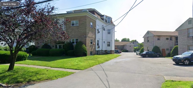 Building Photo - 96 S Hamilton St