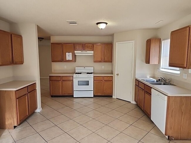 Building Photo - 4910 Steel Meadows Ln
