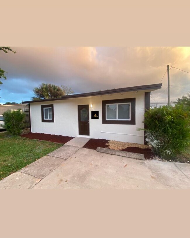 Foto del edificio - 2862 NW 4th St
