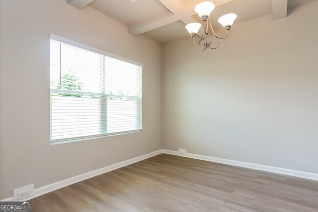 Foto del edificio - 910 Fellowship Rd