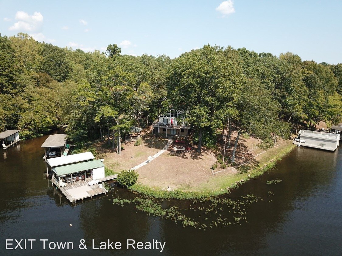 Foto principal - 3 br, 2 bath House - 433 Winding Way