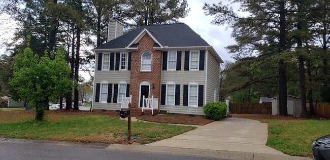 Foto del edificio - 5408 Brookshadow Dr
