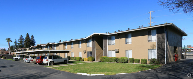 Foto del edificio - Woodcrest Apartments