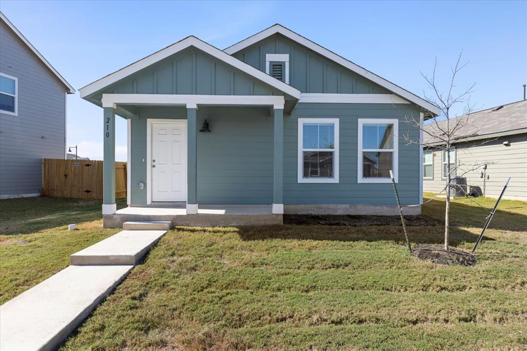 Foto principal - 210 Chapel Beck Dr