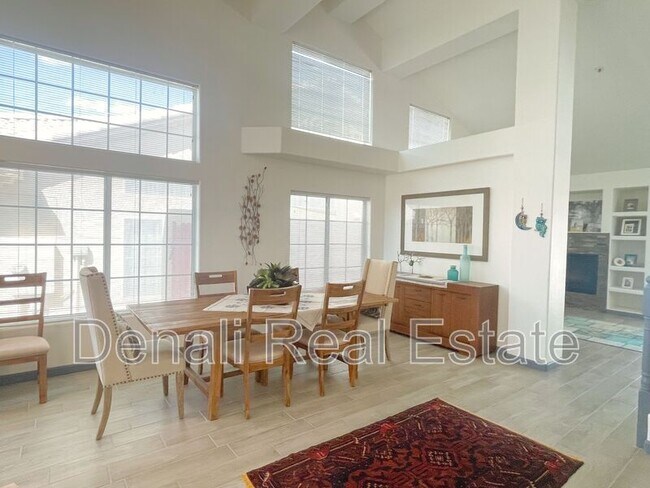 Foto del edificio - 11832 E Clinton St