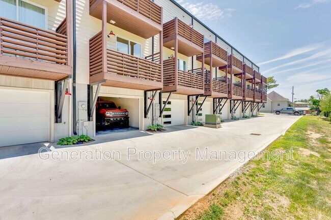 Foto del edificio - 733 N Market St