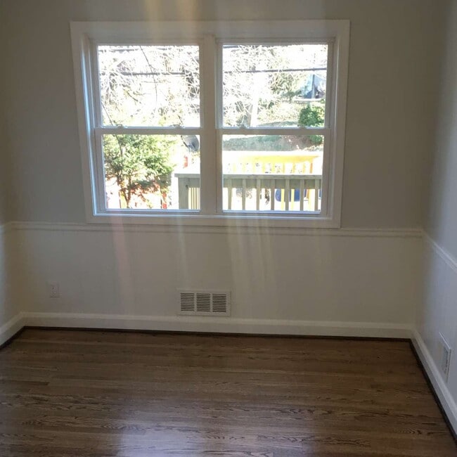 Photo - 945 St Agnes Ln Townhome