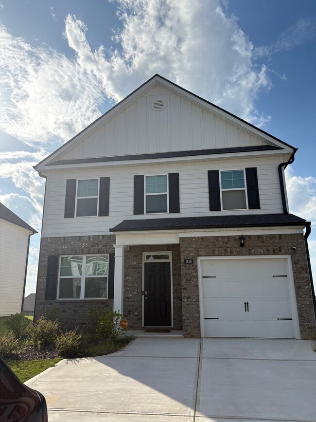 Building Photo - 939 Raghorn Rd