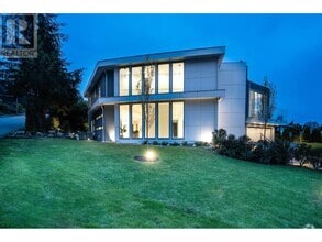 Building Photo - 4500 Canterbury Crescent