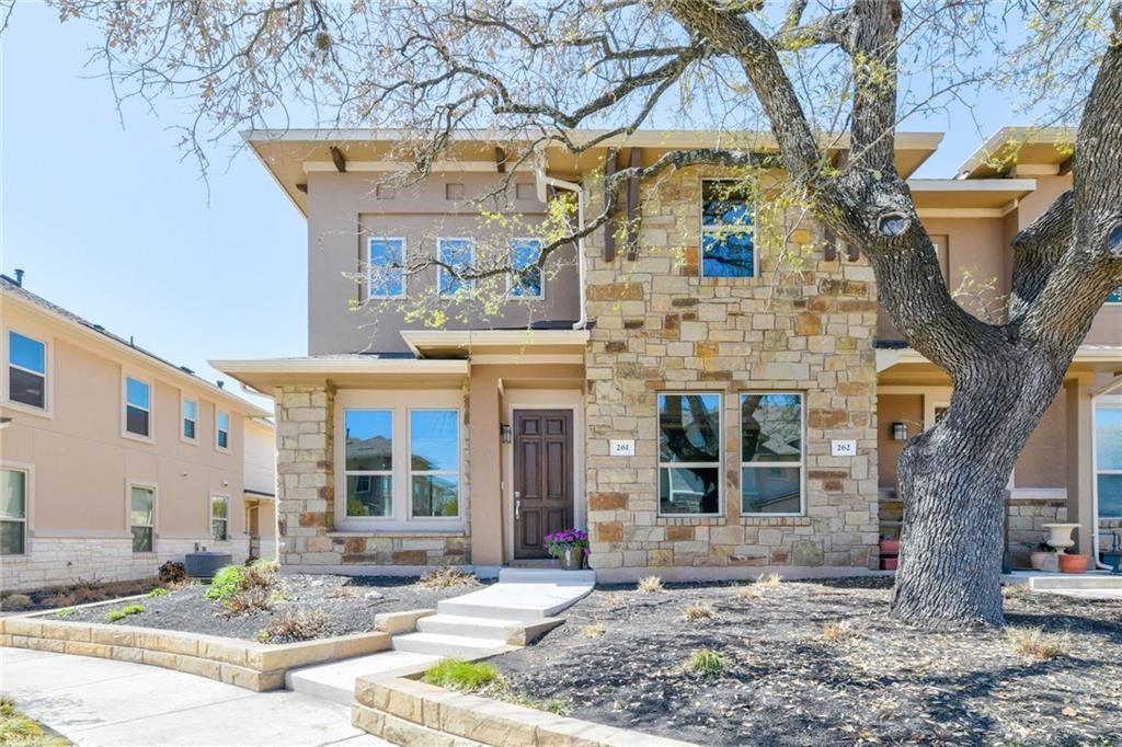 Foto principal - 13800 Lyndhurst St