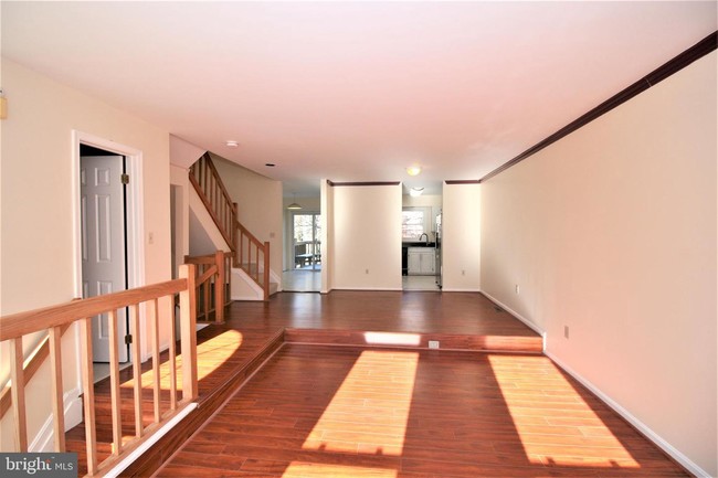 Building Photo - 1505 Templeton Pl