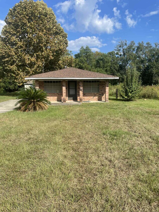 Primary Photo - 2206 33rd Ave