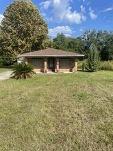 Building Photo - 2206 33rd Ave