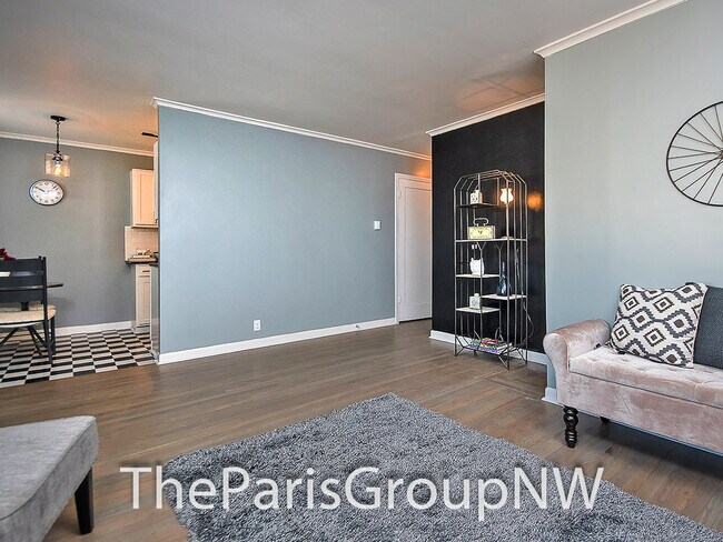 Building Photo - 3022 SW Avalon Way