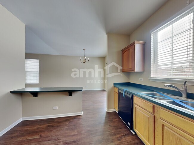 Building Photo - 1863 Goss Ct