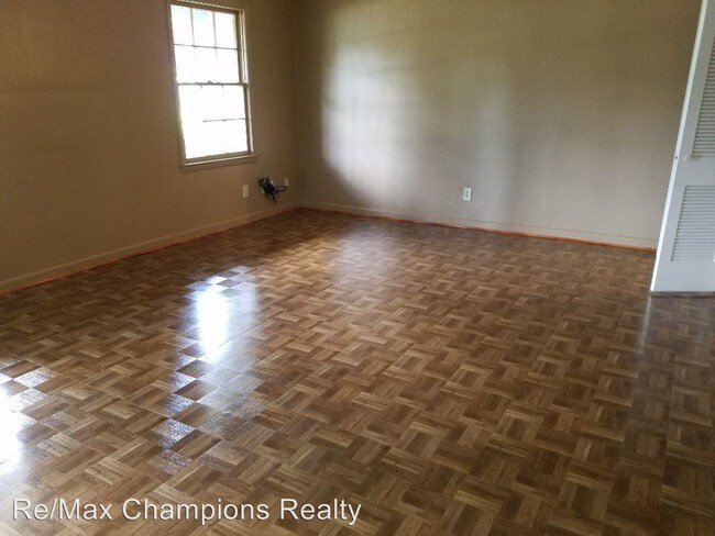 Building Photo - 4 br, 2 bath House - 2428 Rice St