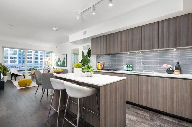 Foto del edificio - 110 Channel St