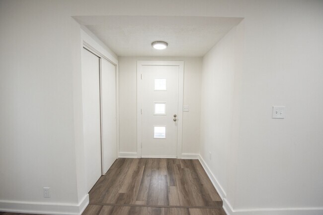 Foto del edificio - 1937 Washington Ave