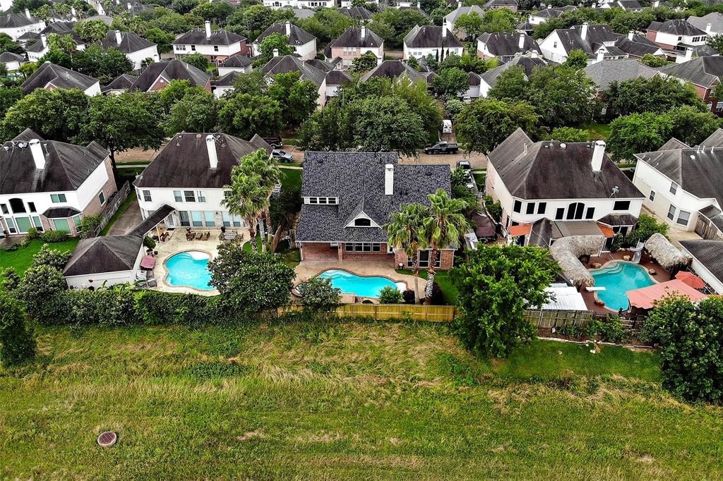 Primary Photo - 12310 N Shadow Cove Dr