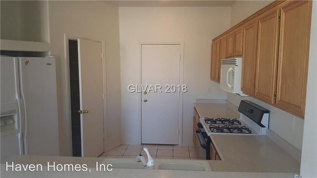 Building Photo - 9260 Cloudberry Ct