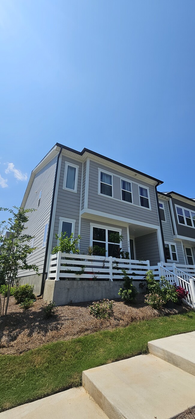 Photo - 904 Kinsey Aly Townhome