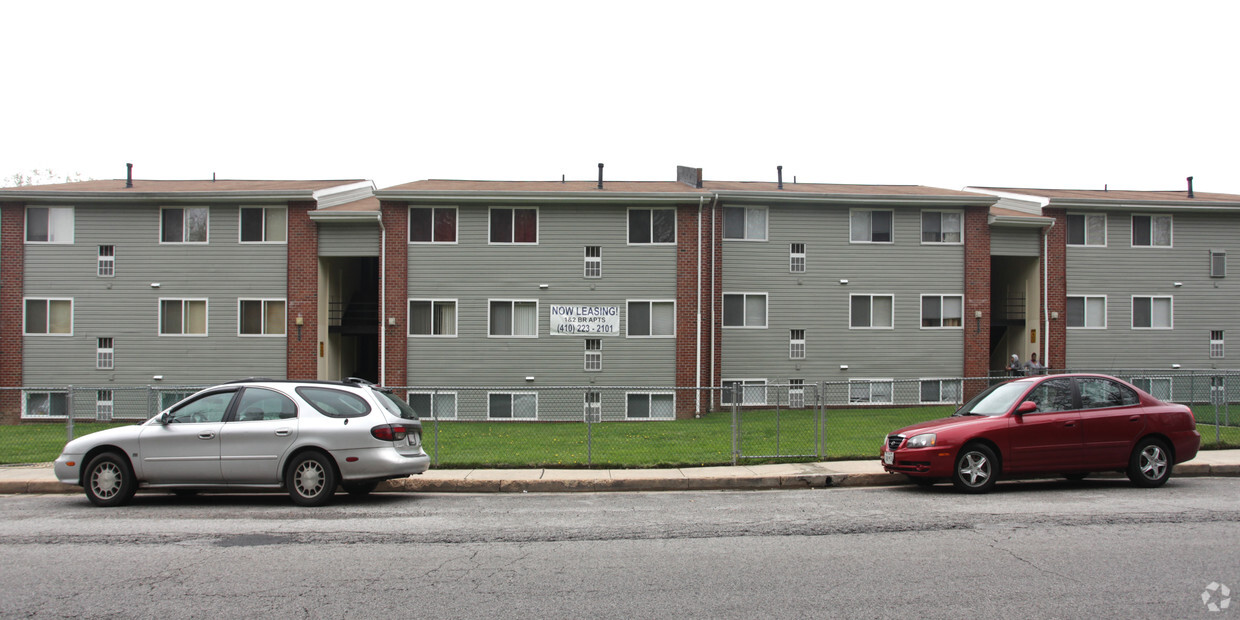 Building Photo - Saint Georges Apartments