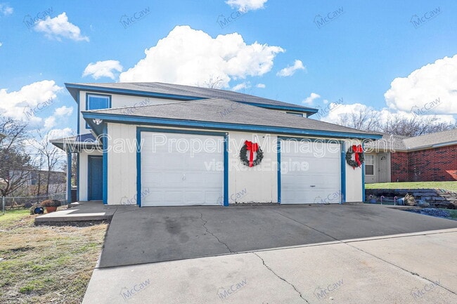 Building Photo - 8133 Julie Ave