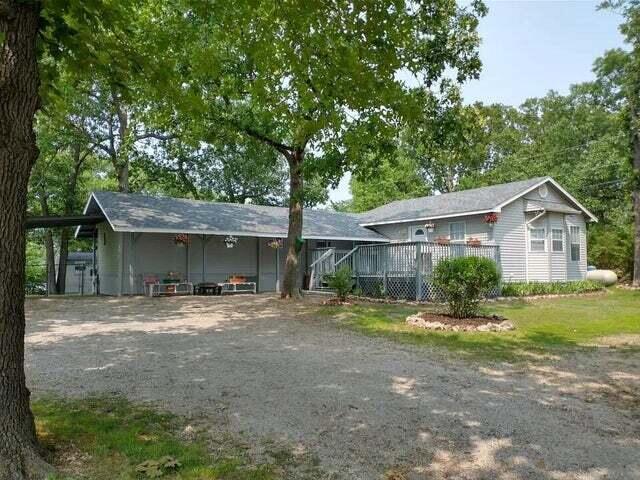 Foto principal - 225 Dakota Rd