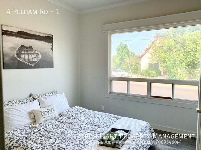 Photo du bâtiment - Main Floor 1 Bedroom, with private laundry and Parking