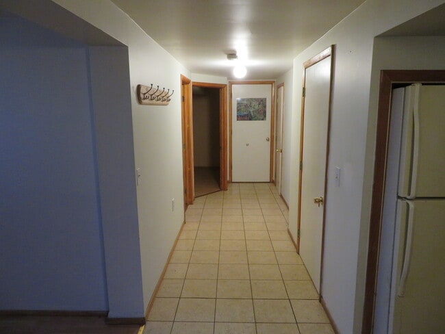 Building Photo - 5000 N Mango Ave