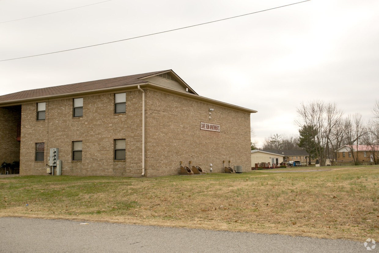 Building Photo - Cave Run Apartments