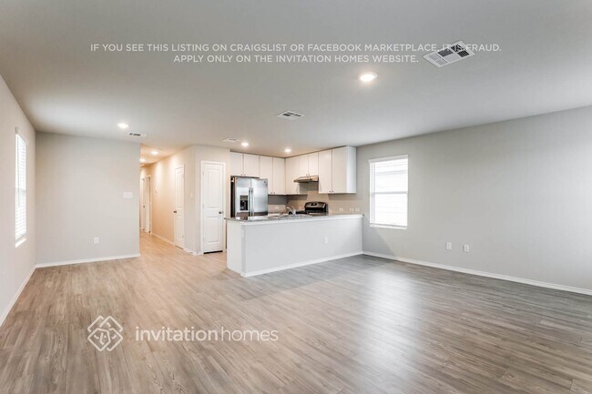 Foto del edificio - 4219 Southton Lk