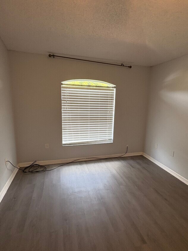 Foto principal - 1740 Stefan Cole Ln